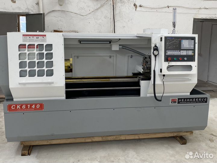 Токарный станок с чпу ск 6140