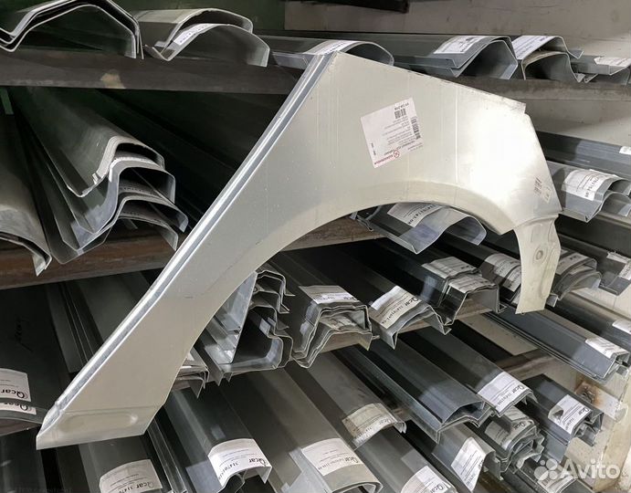 Арка левая Volkswagen Passat B6 (Klokkerholm)