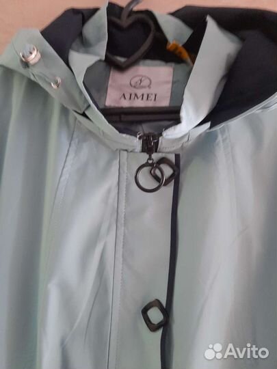 Куртка ветровка