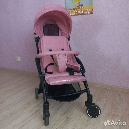 Прогулочная коляска indigo