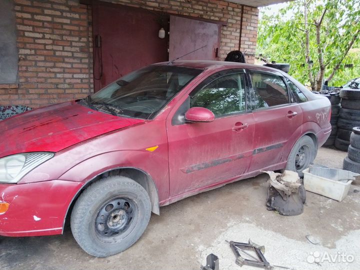 Ford focus 1.8 MT, 1999, в разборе