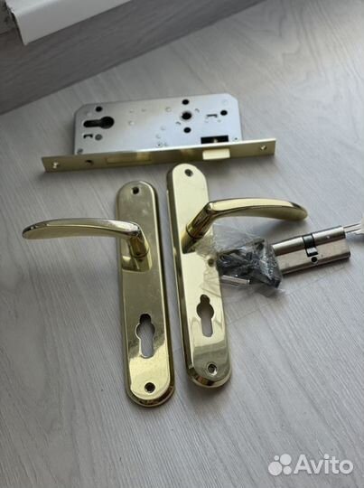 Замки дверные врезные