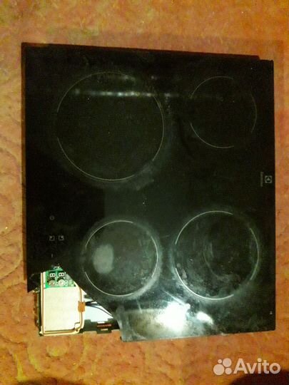 Варочная панель электрическая electrolux