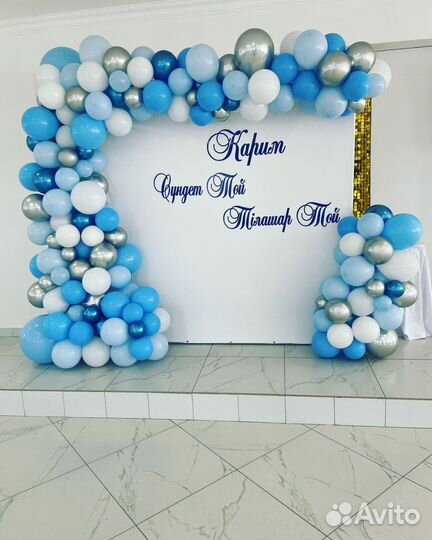 Ведущий мероприятий тамада