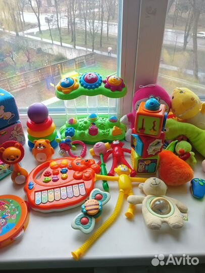 Детские игрушки для малышей