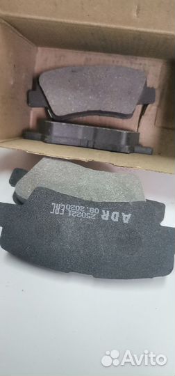 Тормозные колодки задние на hyundai solaris