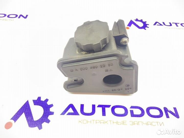 Бачок гур Mercedes E-Класс W211 М272 3.0 2007