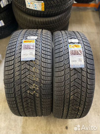 Pirelli Scorpion Winter 285/45 R22 и 325/40 R22 114V
