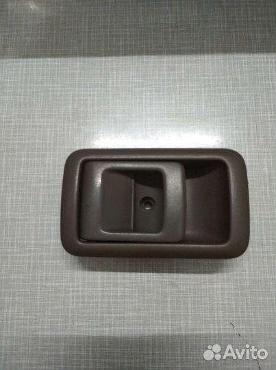 Ручка двери Toyota Corsa