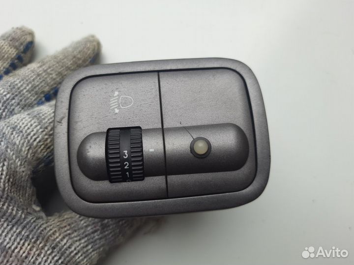 Кнопка корректора фар Hyundai Accent 2