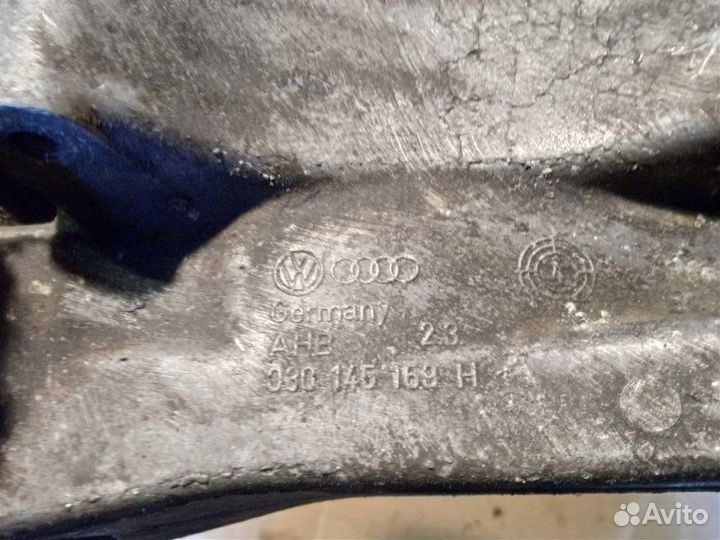 Кронштейн генератора Vw Golf Iv/Bora 1997-2005