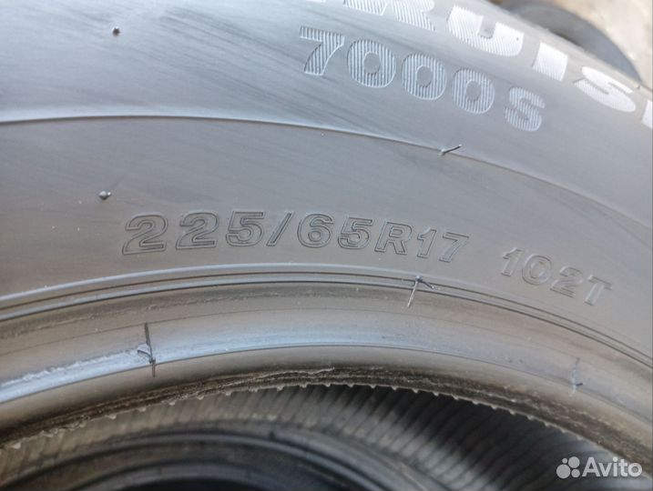 Bridgestone Ice Cruiser 7000S 225/65 R17 102T