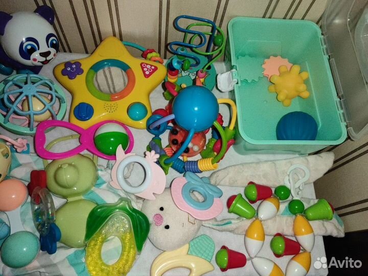 Пакетом погремушки музыкальные игрушки