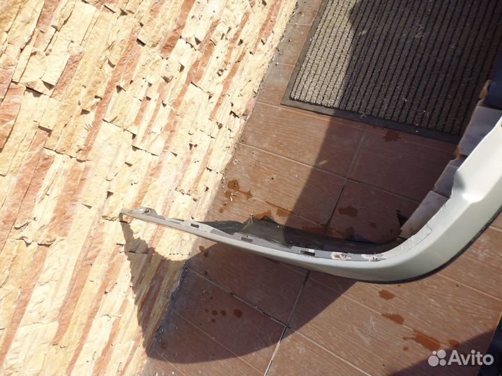 Рено Меган Седан задний бампер с 1995-2003