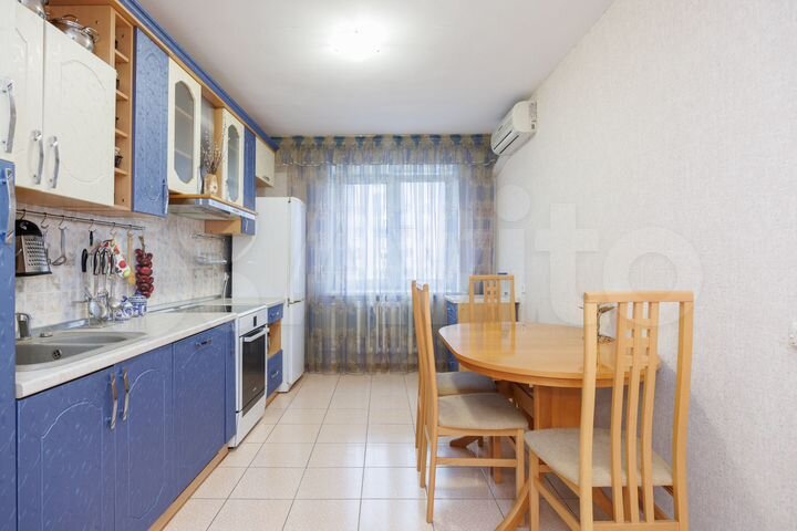 2-к. квартира, 75,7 м², 8/10 эт.