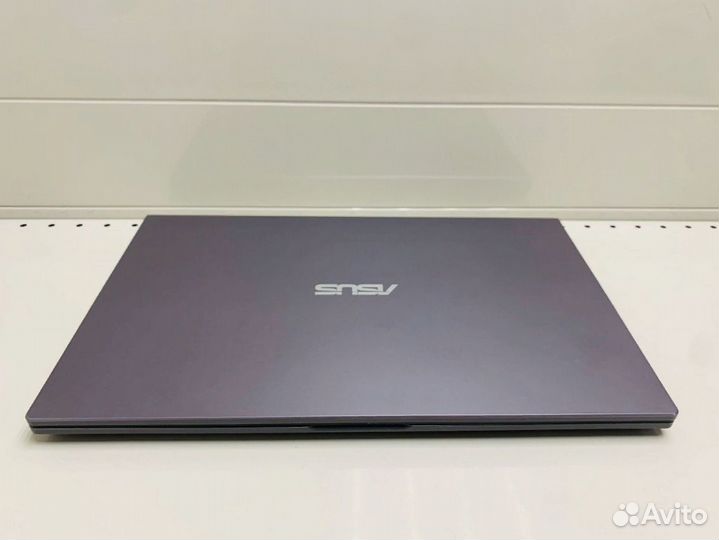 Мощный ноутбук для дома и работы i3-10110U