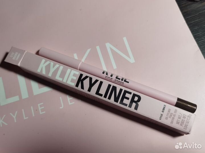 Kylie GEL eyeliner гелевая подводка-карандаш для г