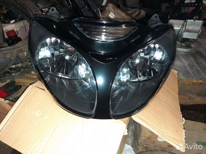 Новая фара Kawasaki ZX-12R 2000-2001