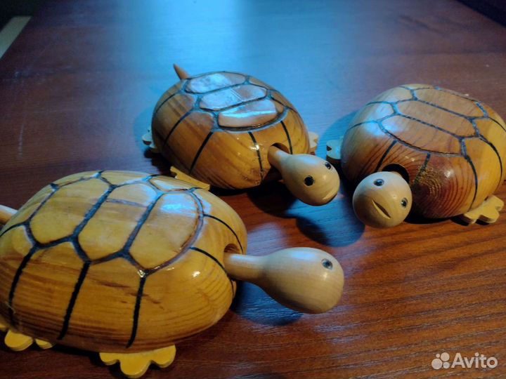 Черепаха деревянная игрушка каталка
