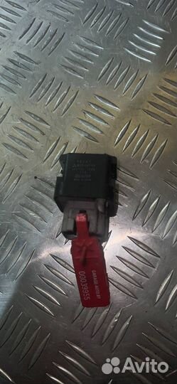 Реле (прочие) Mitsubishi Carisma 1997