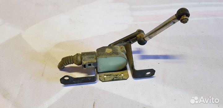 Audi A3 8P Датчик положения кузова