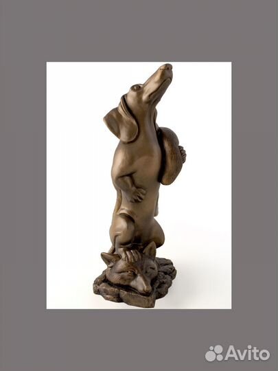 Статуэтка для интерьера Такса охотник