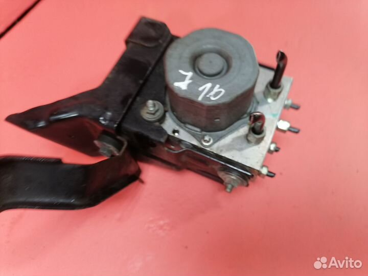 Блок ABS насос Nissan qashqai J11 2014-2019