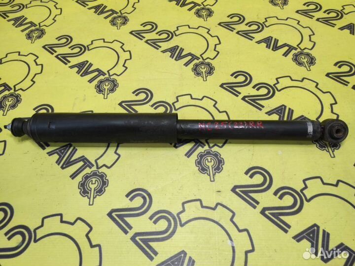 Амортизаторы комплект задние Nissan Serena NC25