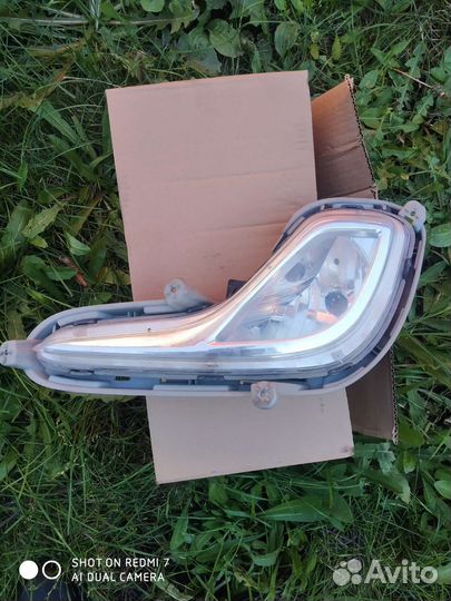 Противотуманка левая на хендай Солярис