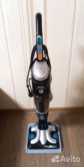 Паровой моющий пылесос Tefal Clean Steam VP7545RH