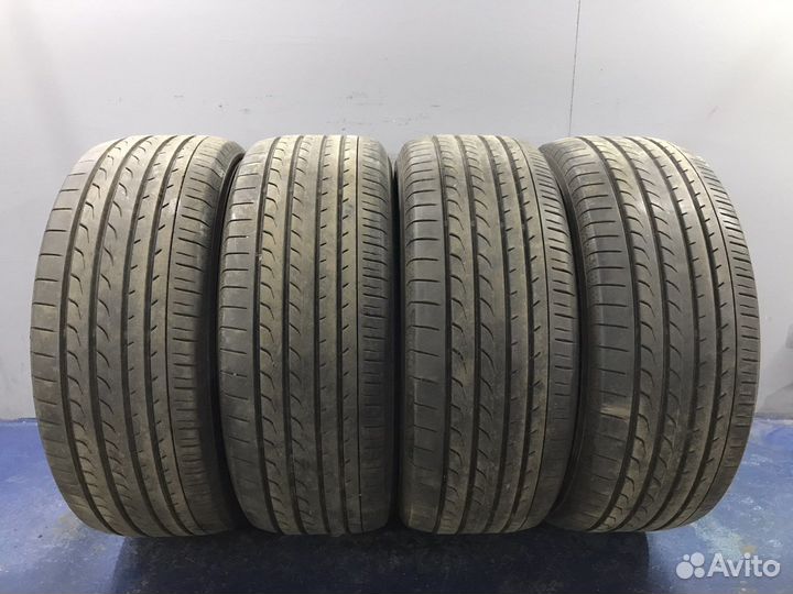 Yokohama BluEarth RV-02 235/55 R17 103W