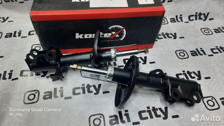 Амортизаторы передние Королла е150 Kortex