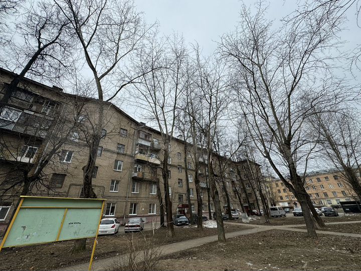 2-к. квартира, 55 м², 2/5 эт.