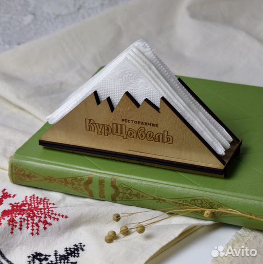 Салфетница деревянная 