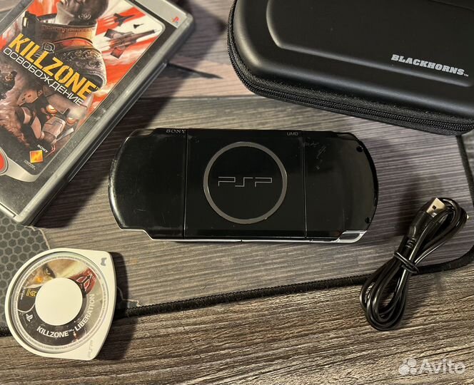 Sony PSP 3008 Gran Turismo 64gb 7500 игр (набором)