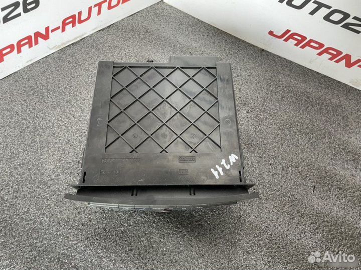 Блок CD ченджер Mercedes-Benz E-Класс W211 3.2 AT