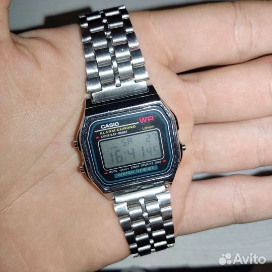 Часы Casio