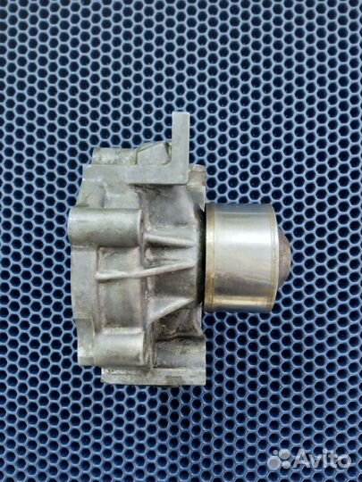 Помпа водяная Subaru impreza Legacy