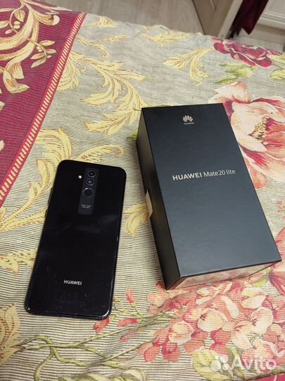 HUAWEI Mate 20 lite, 4/64 ГБ