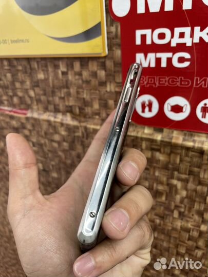Телефон Vertu aster