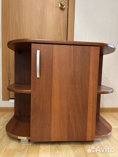 Продам тумбу