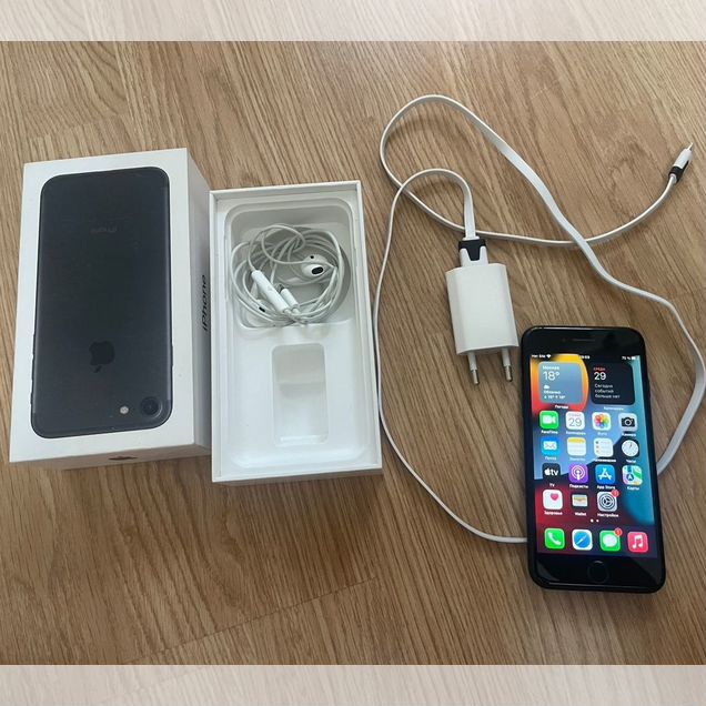 iPhone 7, 32 ГБ, 1 SIM