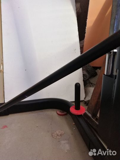 Продам стойку для штанги, с турником, domys