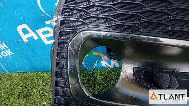 Заглушка бампера передняя правая honda step wagon