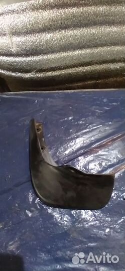 Брызговик задний левый Nissan Qashqai (2013-Н. в