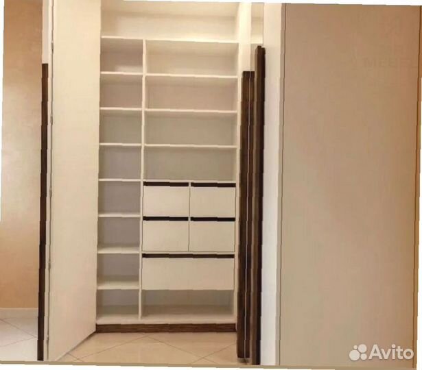 Распашные шкафы на заказ