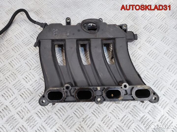Коллектор впускной Renault Scenic F4R 8200125648