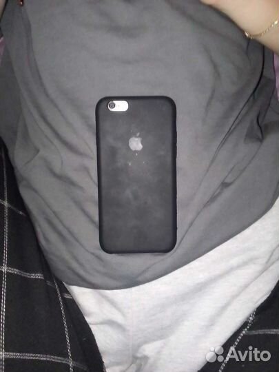 Телефон iPhone 6s