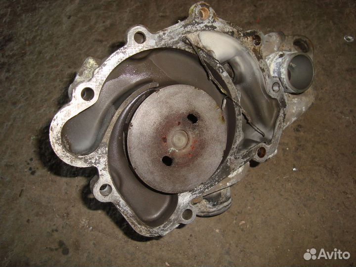 Помпа (водяной насос) W140 M119 A1192002101