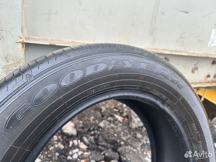 Goodyear EfficientGrip 205/60 R16 92H